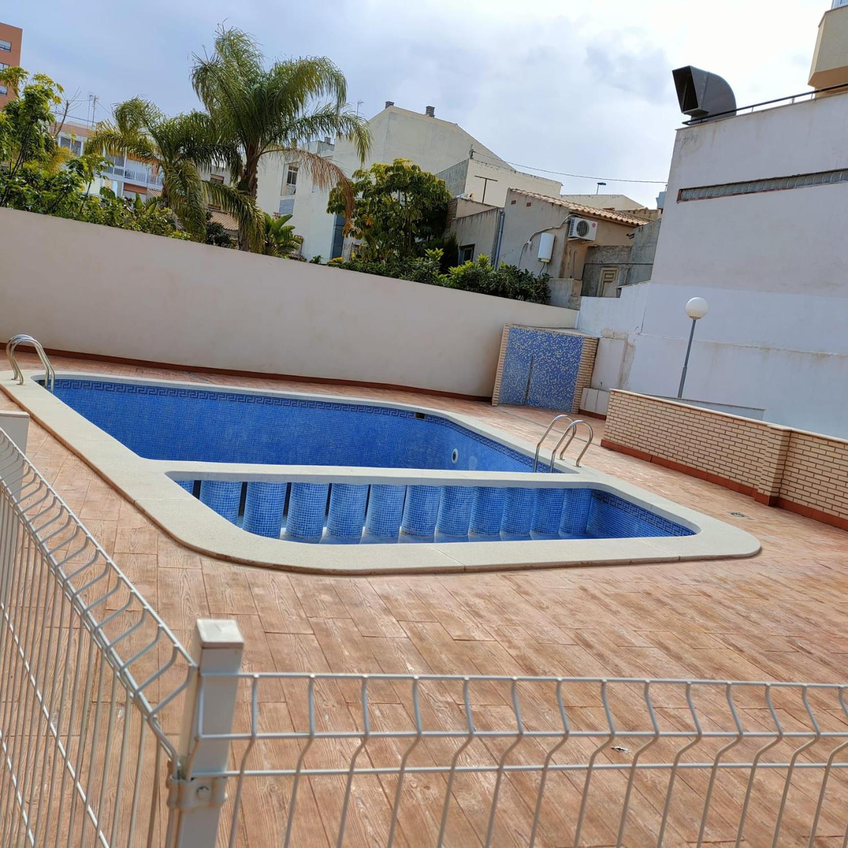 Terraza Acogedora , Piscina , Parking, Aire Acondicionado, Apartman El Campello Kültér fotó